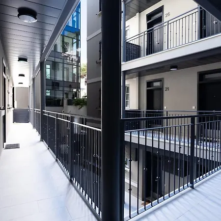 Apartment Sylvian Suites18-hosted By Sweetstay *
